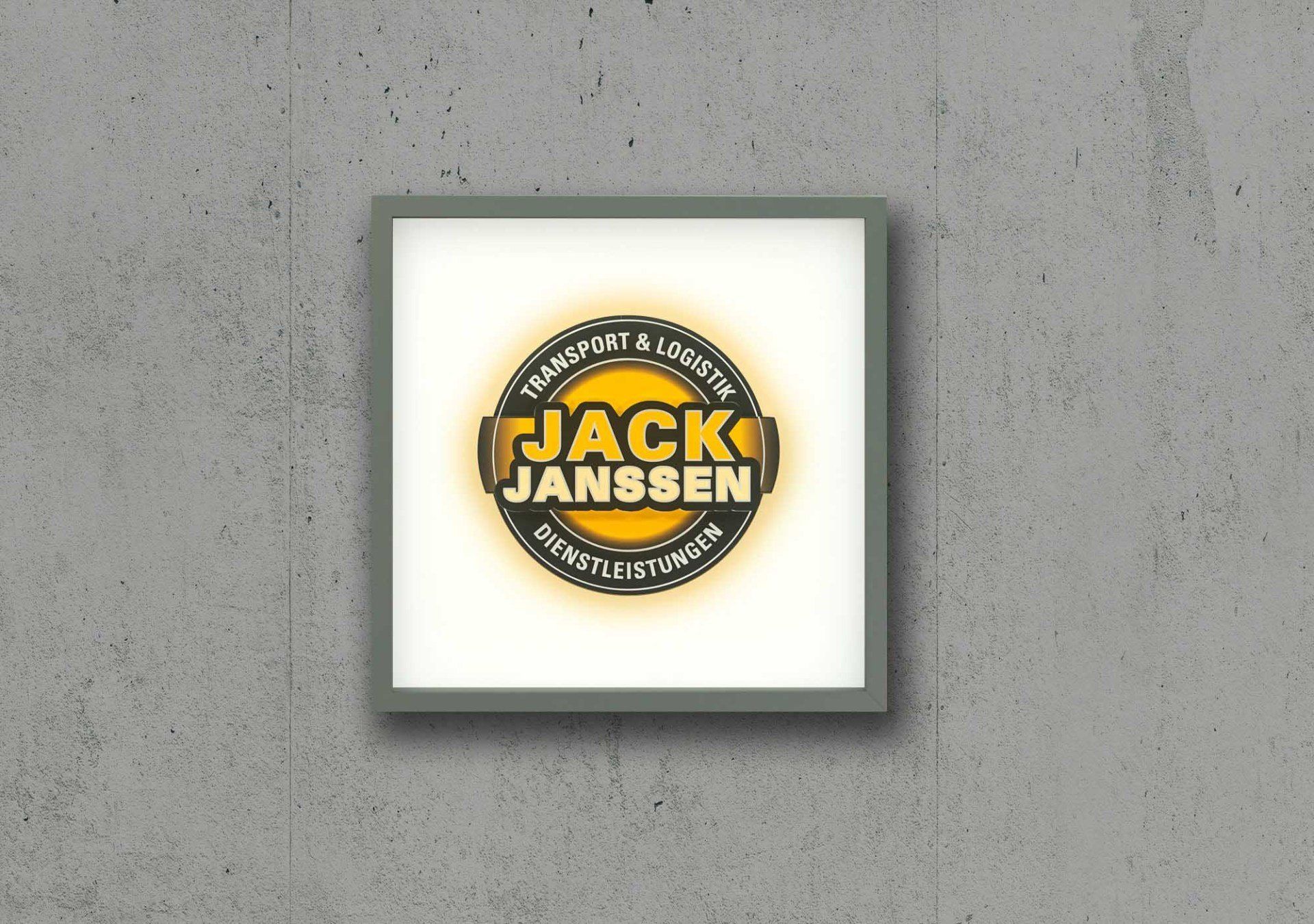 Bilderrahmen mit ausgefrästem Logo