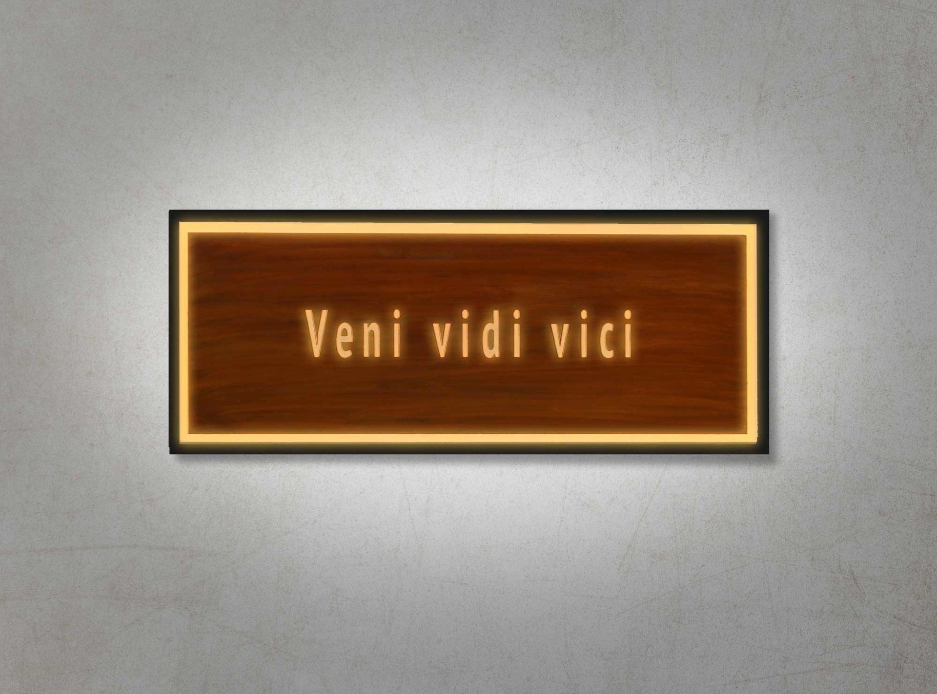 Bilderrahmen Veni Vedi Vici ausgefräst aus Holz