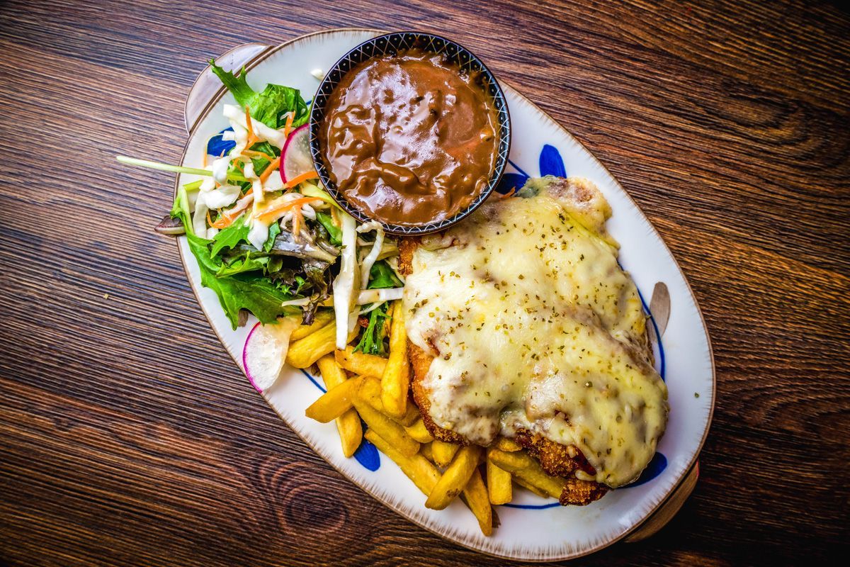 Chicken Parmigiana at The Exclusive Thai Kitchen inside Petersham Inn Hotel