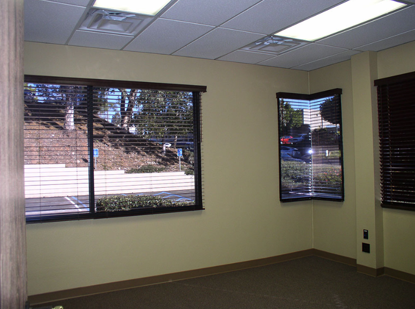 After Custom Horizontal for Corner Windows in Homes Near San Diego & La Jolla, California (CA)
