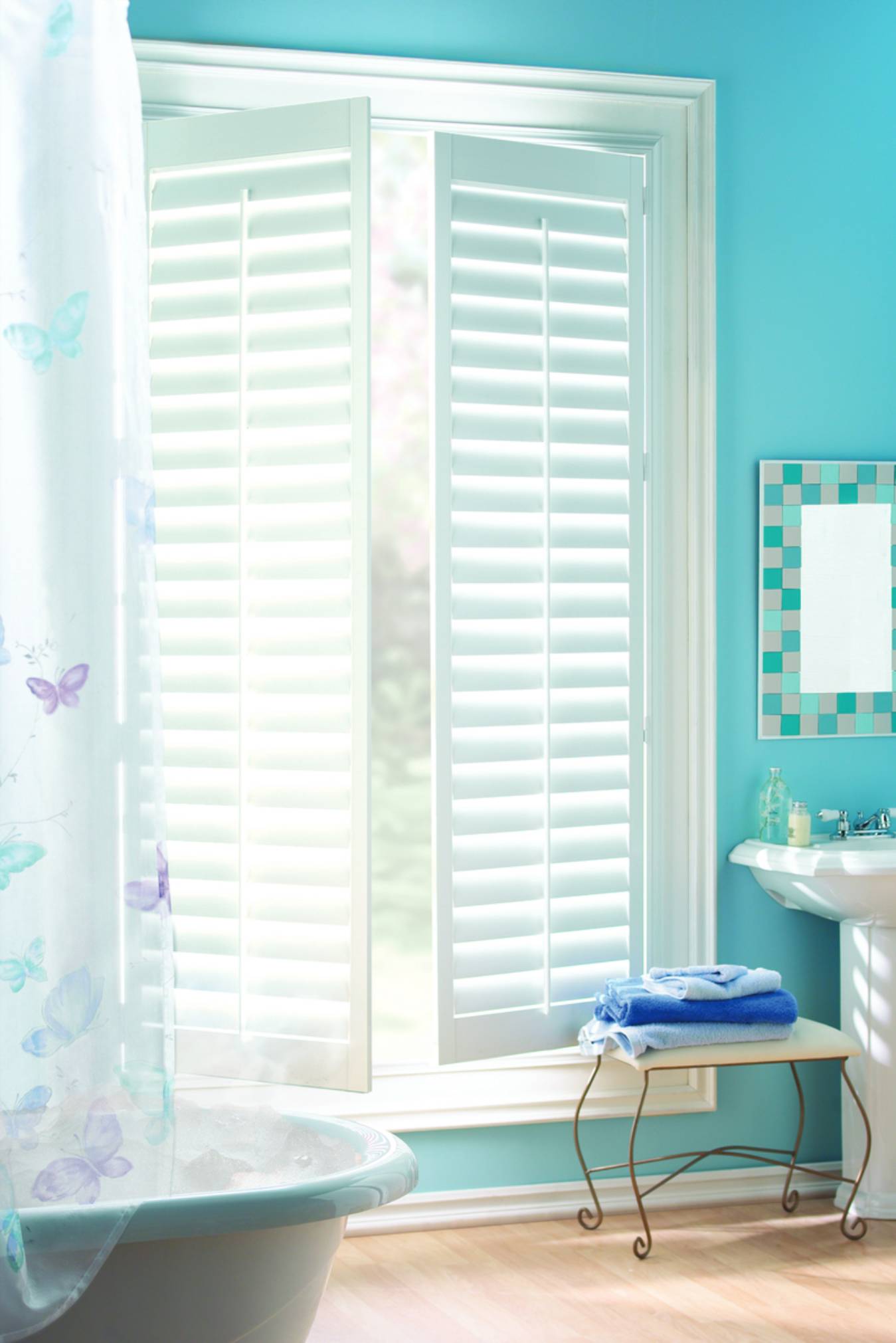 Hunter Douglas Palm Beach™ Polysatin™ Shutters San Diego, California (CA) the best bathroom window treatments