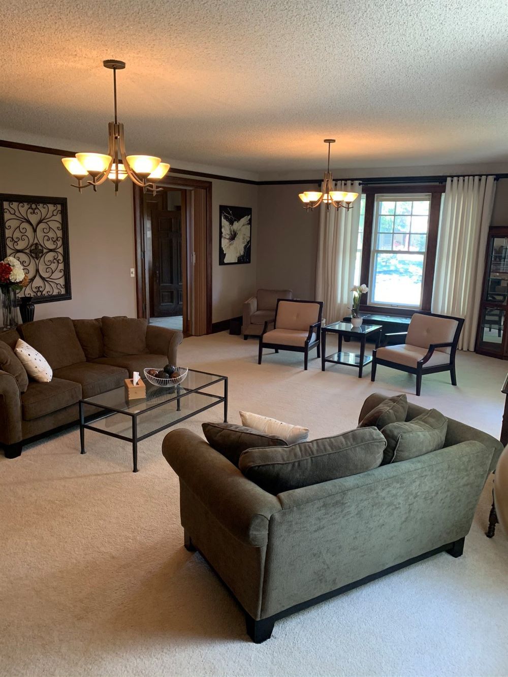 Liewer Funeral Home Sitting Room