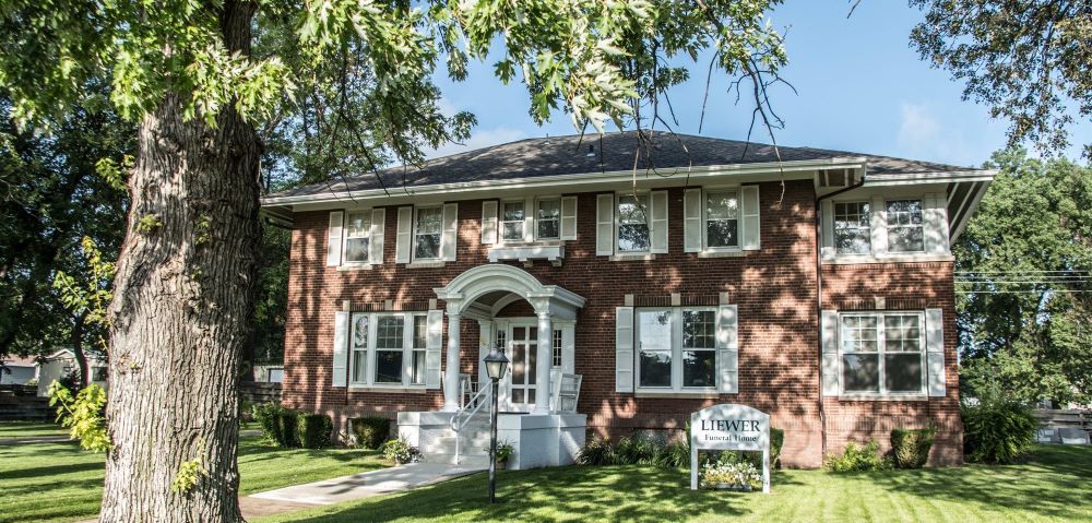 Liewer Funeral Home Building