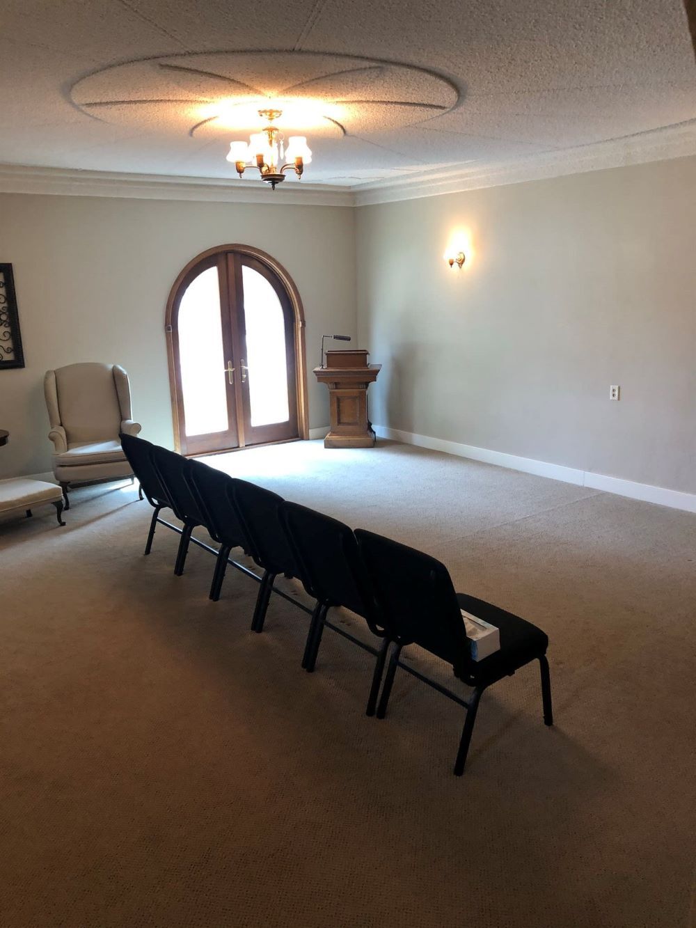 Liewer Funeral Home Wauneta Viewing Room