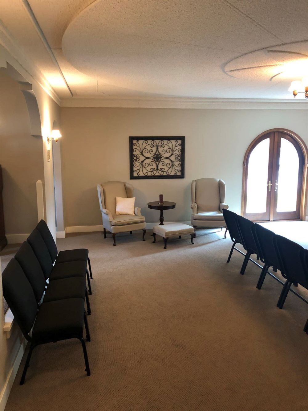 Liewer Funeral Home Wauneta Viewing Room