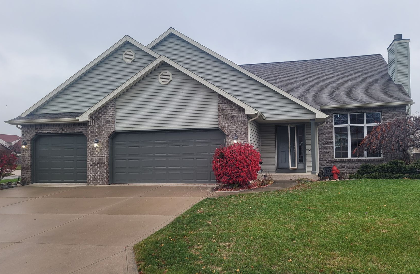 Home in Huntertown, Indiana