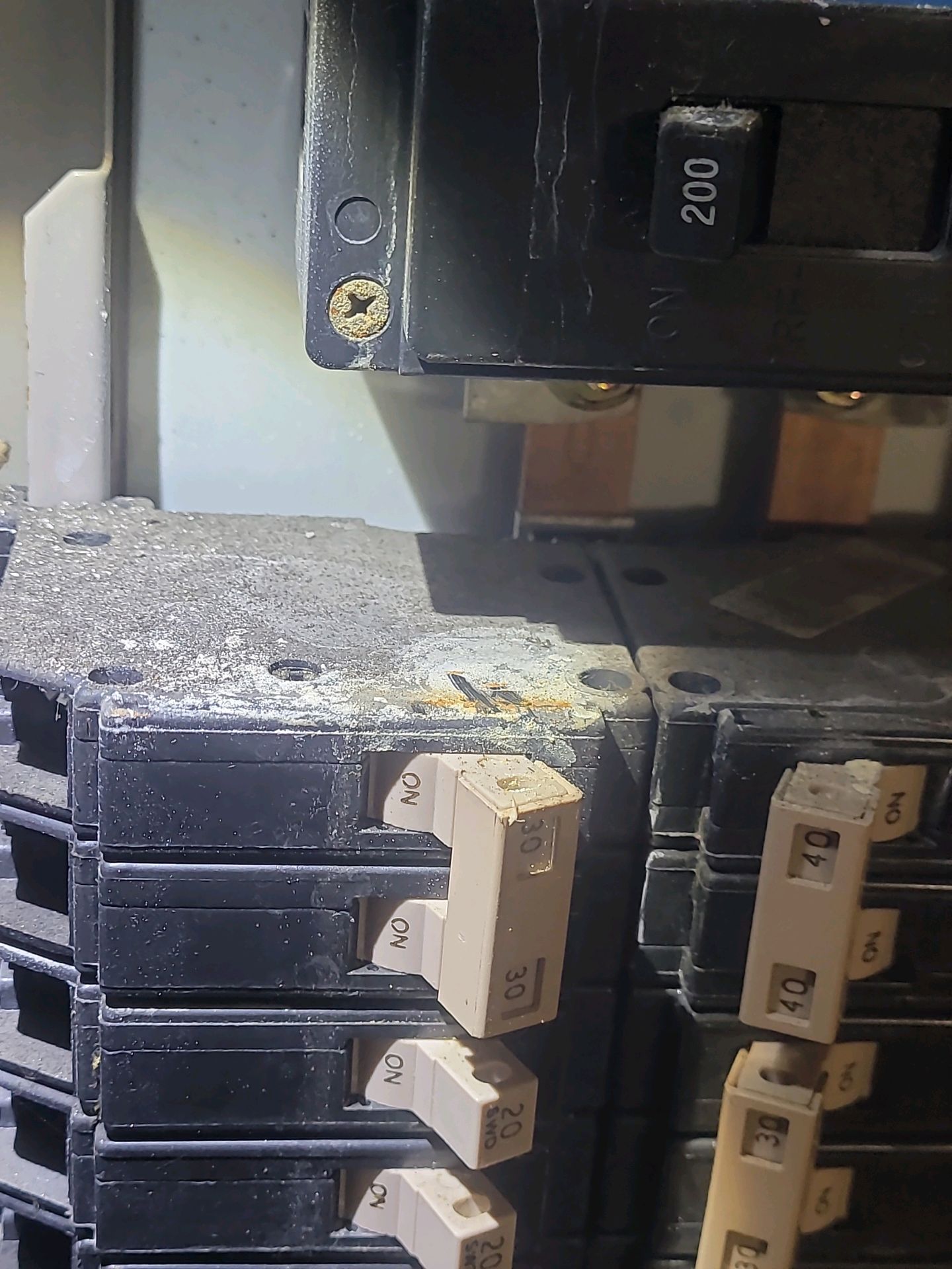 Home inspector fort wayne, electrical breaker, electrical inspection