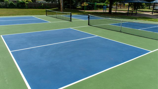 Pickleball court contractor