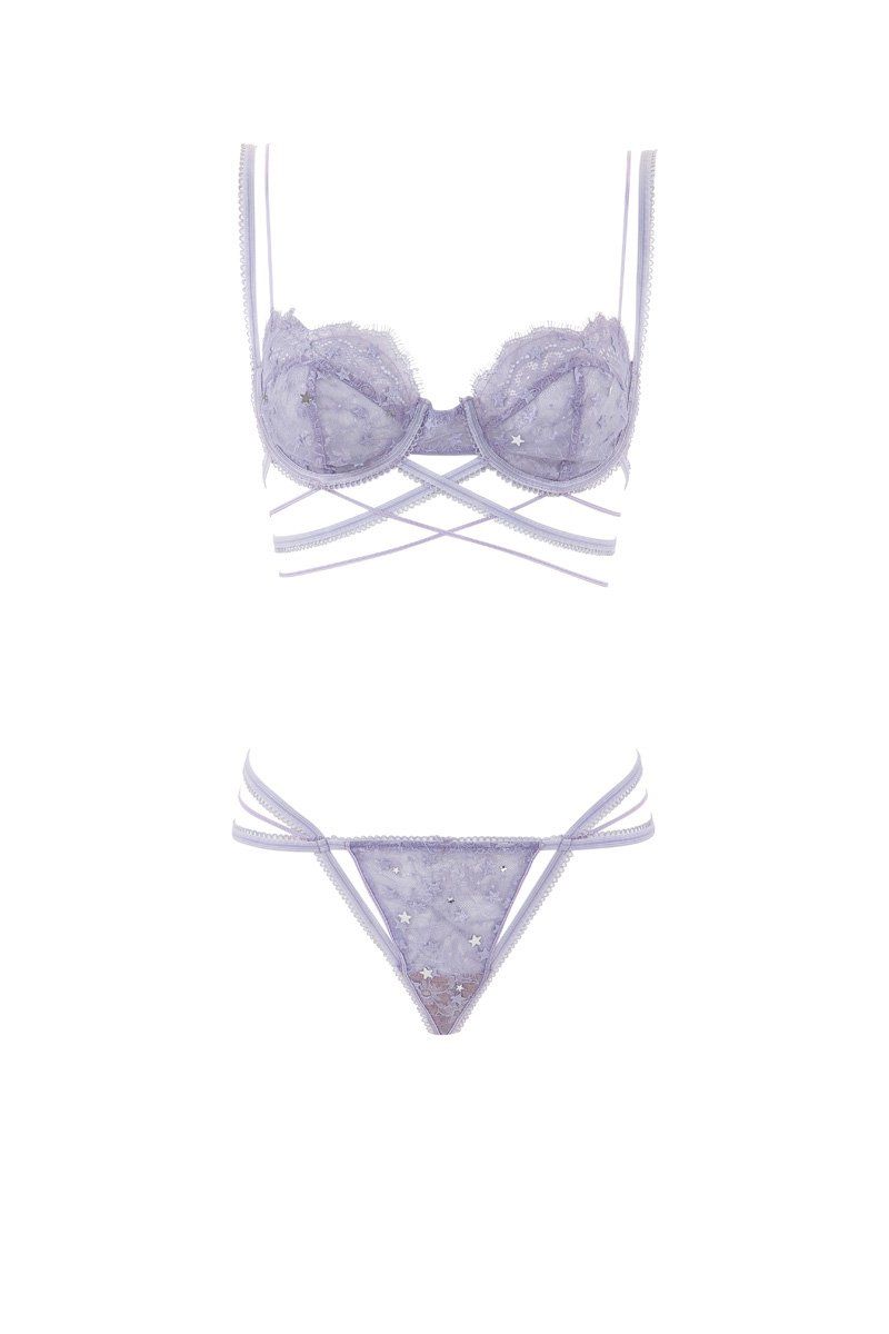 Chasity Zamora Personal Celebrity Wardrobe Fashion Stylist, Commercial and Advertising Stylist Styling Los Angeles