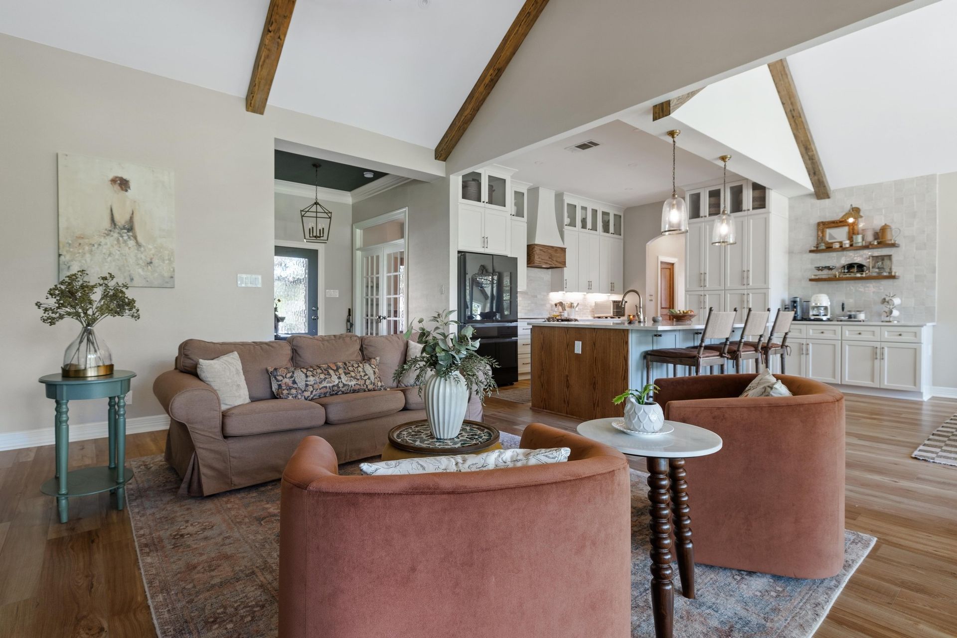 Open concept farmhouse style