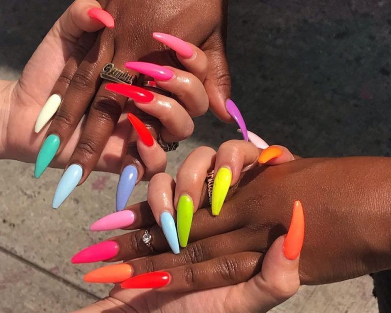 15 Cute Summer Nail Color Ideas | BeautyBigBang