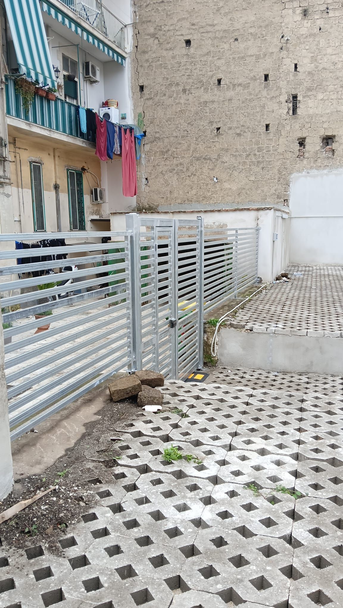 Cancellata e cancello