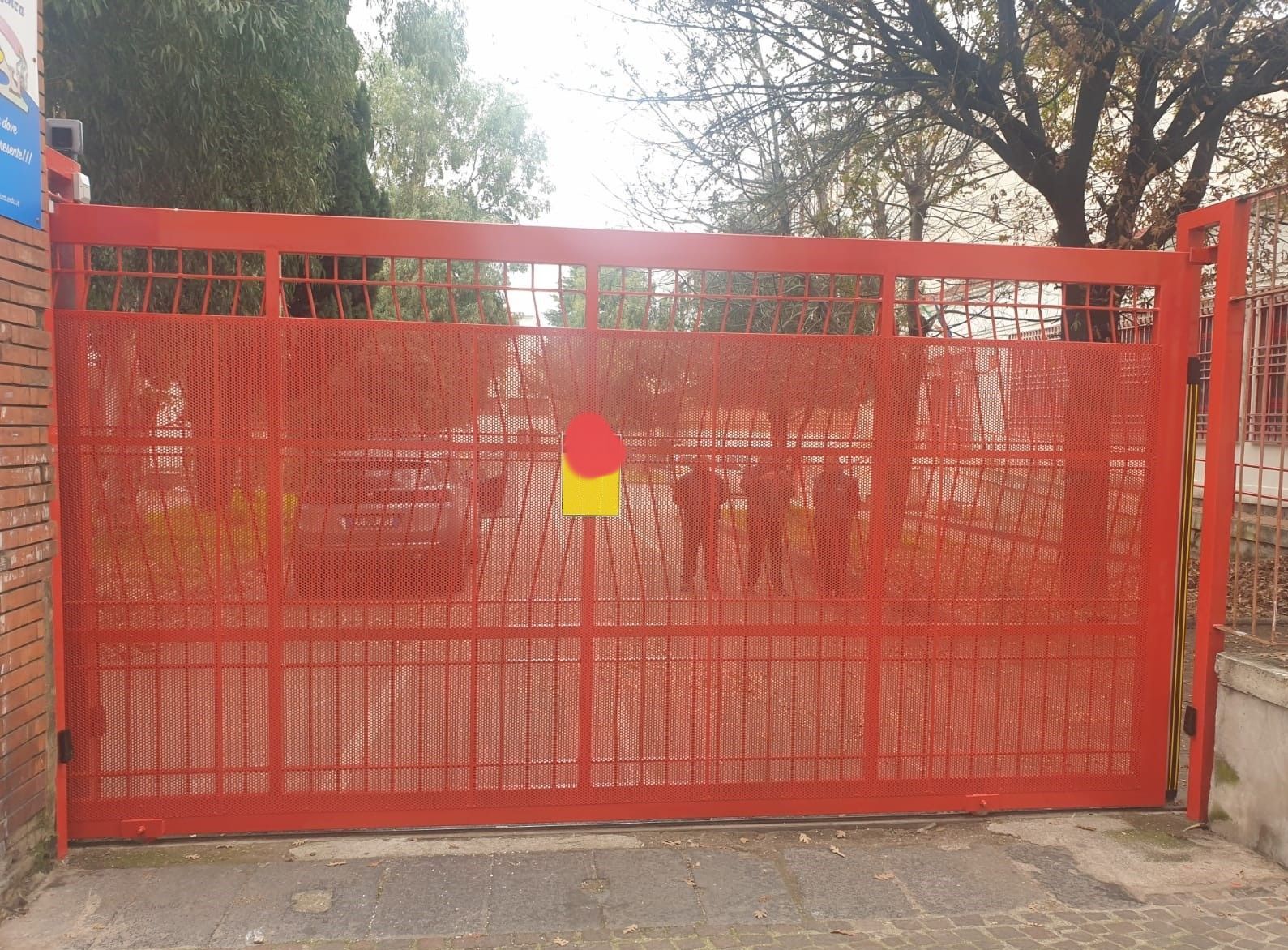 Realizzazione e installazione cancello automatico