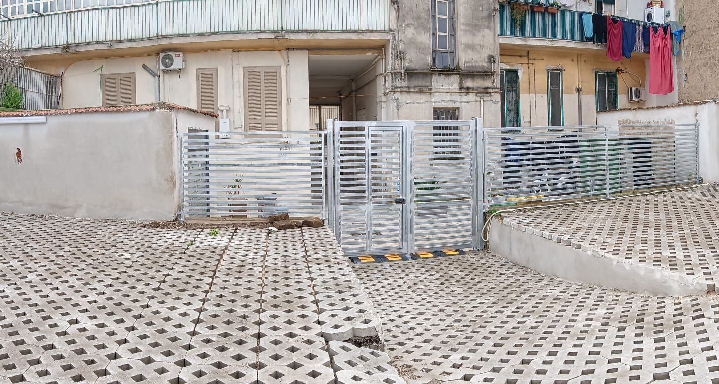 Cancello in ferro artigianale