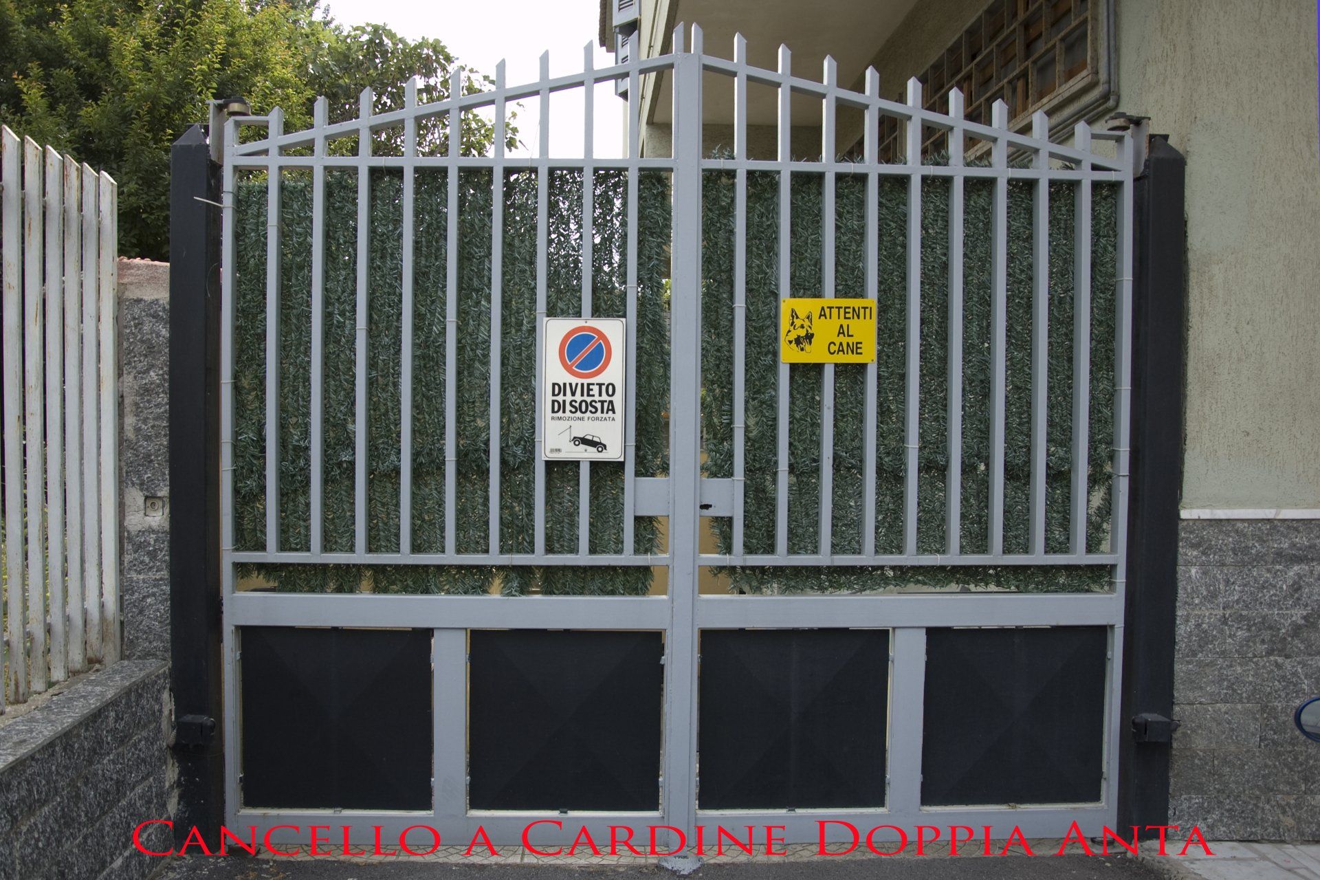 Cancello in ferro doppia anta