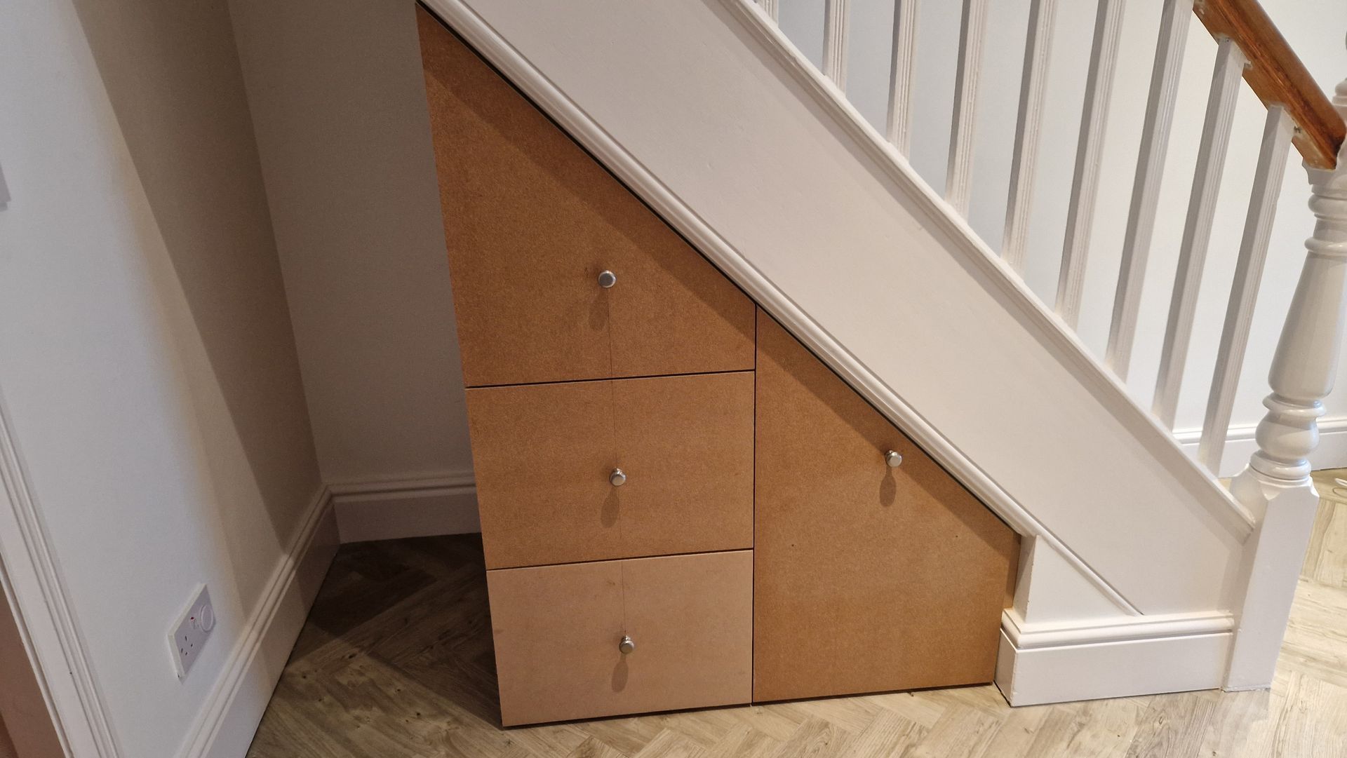 Four drawers, approximate 800mm deep. 
Constructed mostly with Moisture Resistant Medium Density Fibreboard.
Client to paint.
