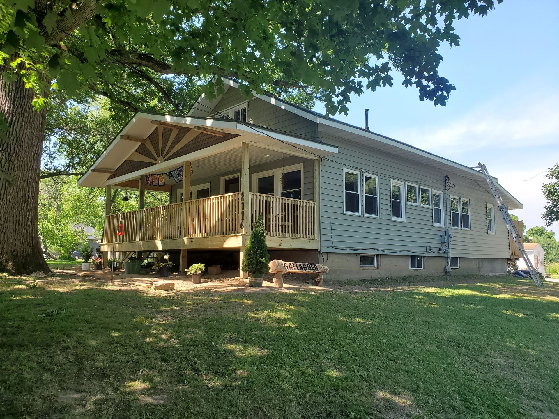 Siding, windows, deck in Cedar Rapids Iowa