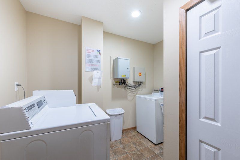 Kaposia Valley-Exterior