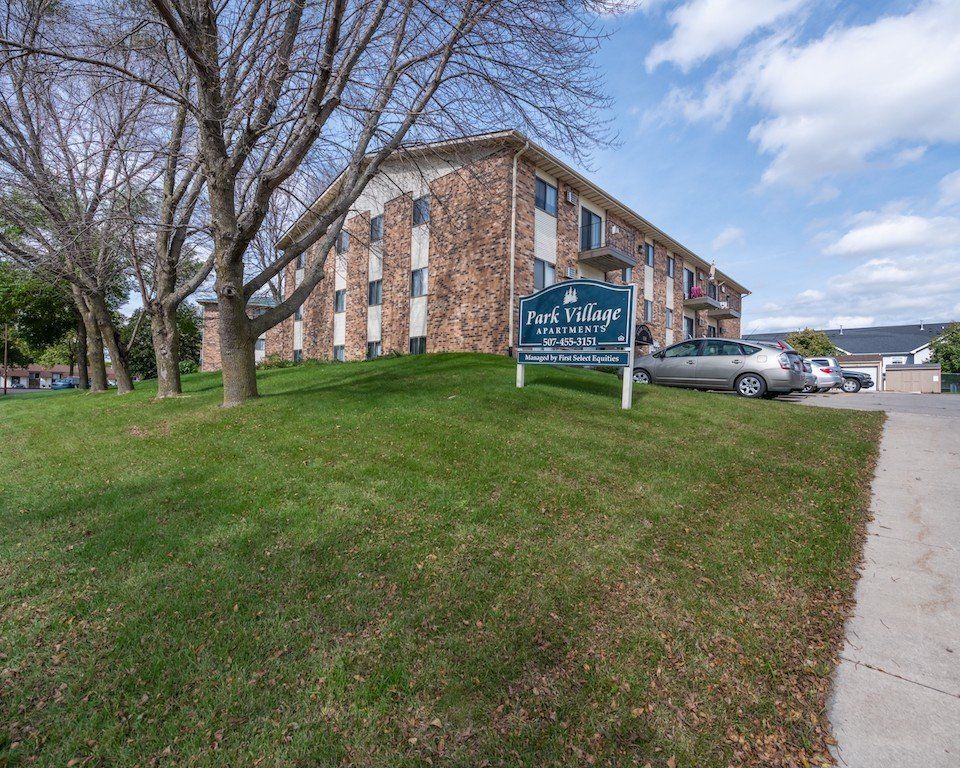 Park Village Apartments Owatonna, MN 1st Select