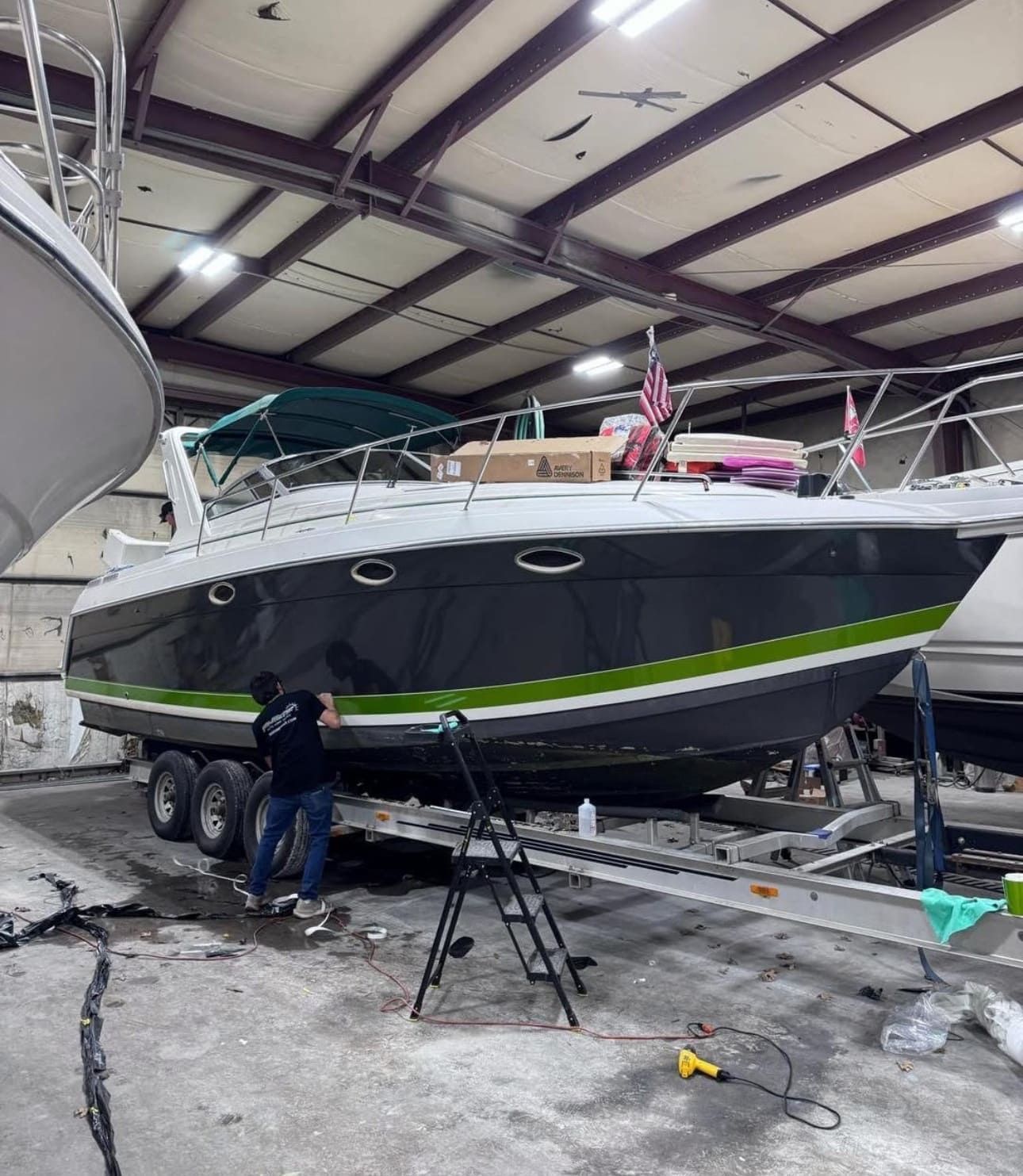 Marine Vinyl Wrap Table Rock Lake