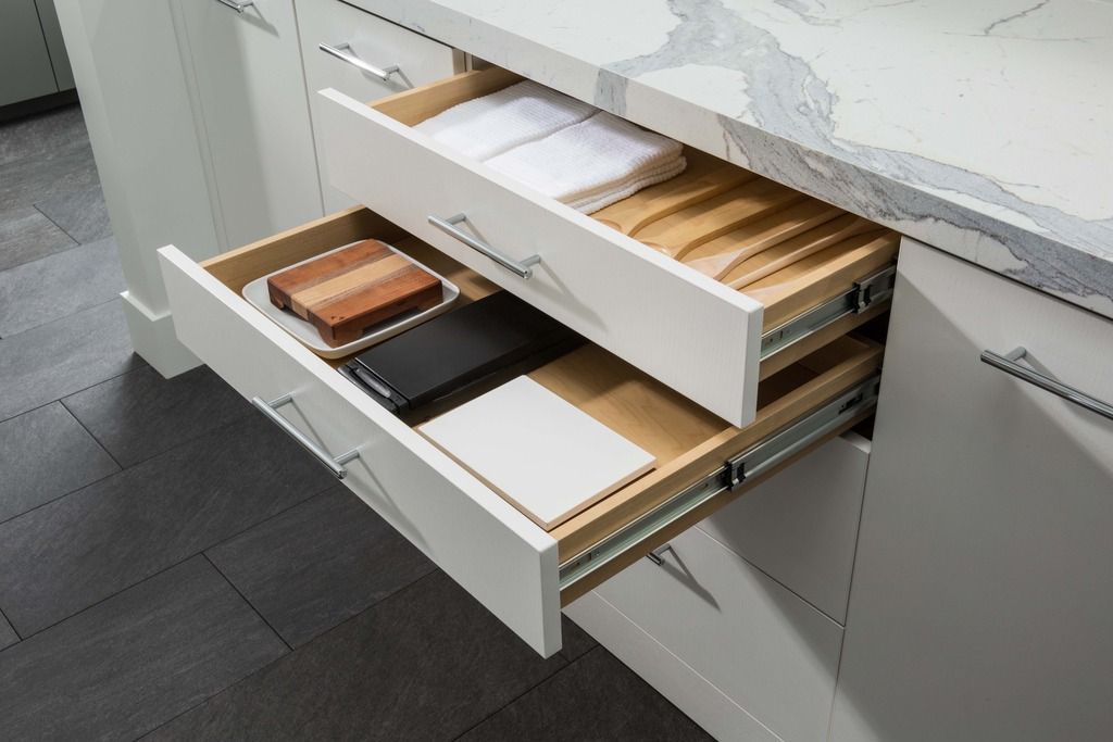 Fully-Extending Drawers
