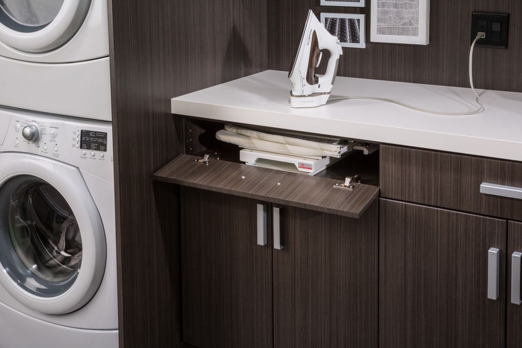 Extendable Towel Storage