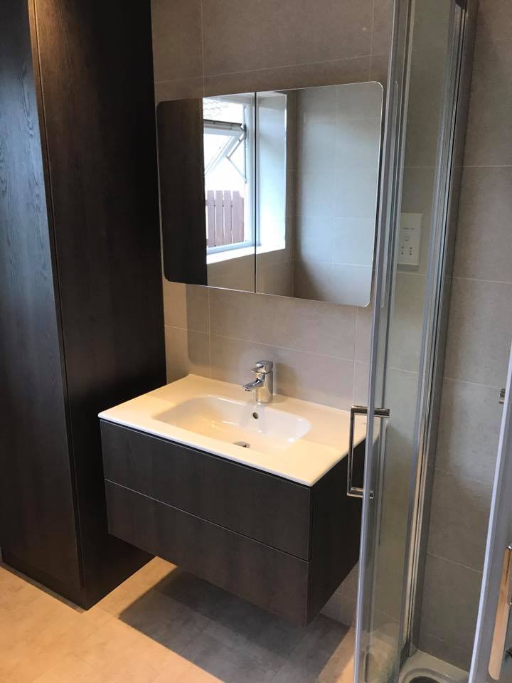 Bathroom companies Leeds, West Yorkshire: David Corry Interiors