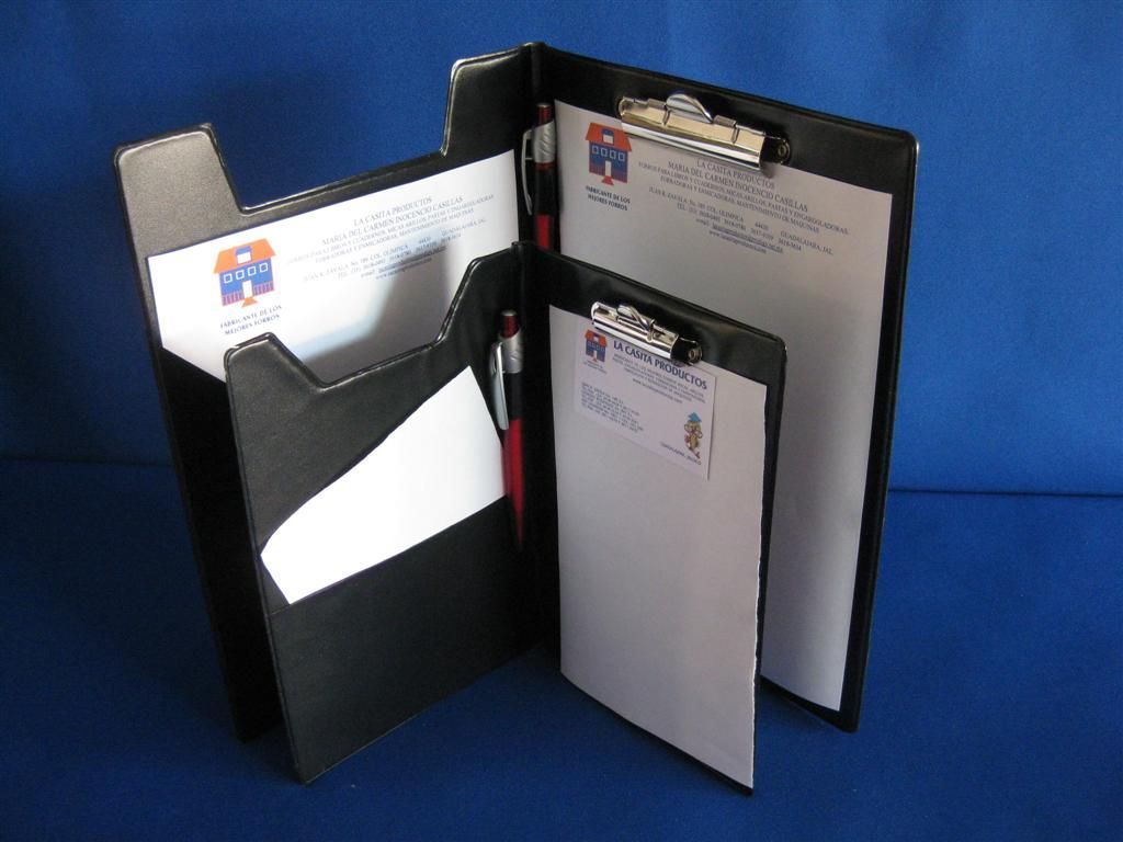CARPETA CON SUJETADOR
