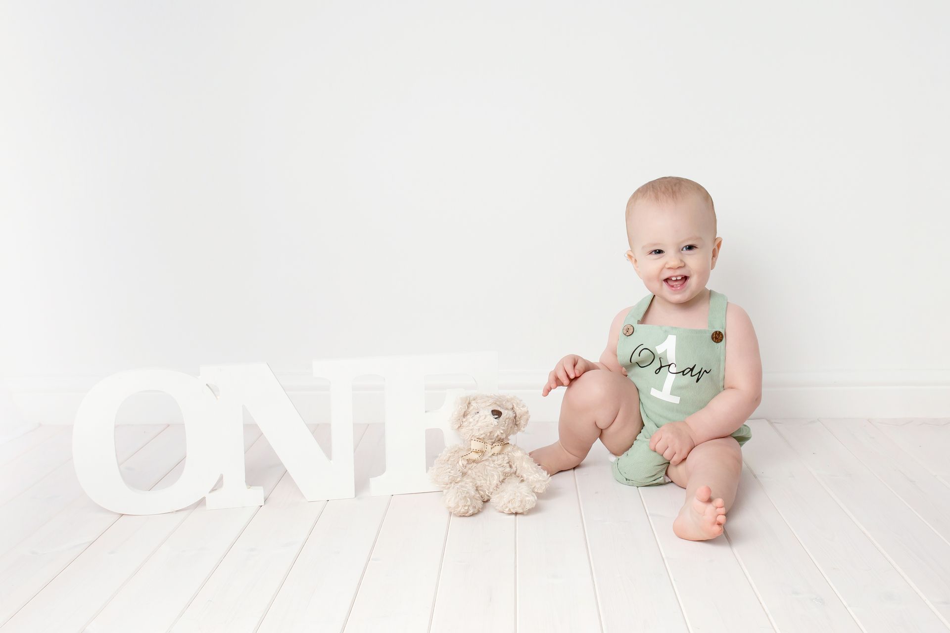 child baby photography studio lowestoft suffolk oulton broad norwich loddon beccles