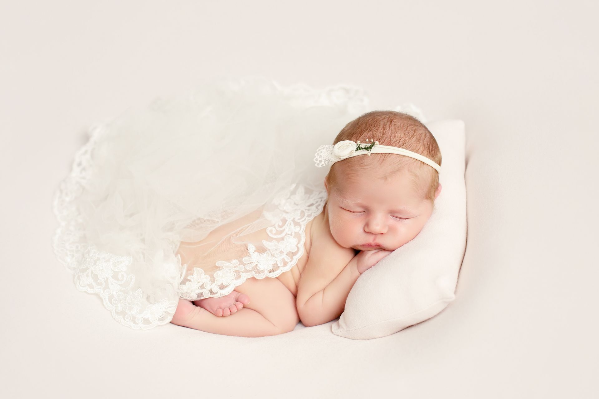 newborn baby photography studio lowestoft suffolk oulton broad norwich loddon beccles