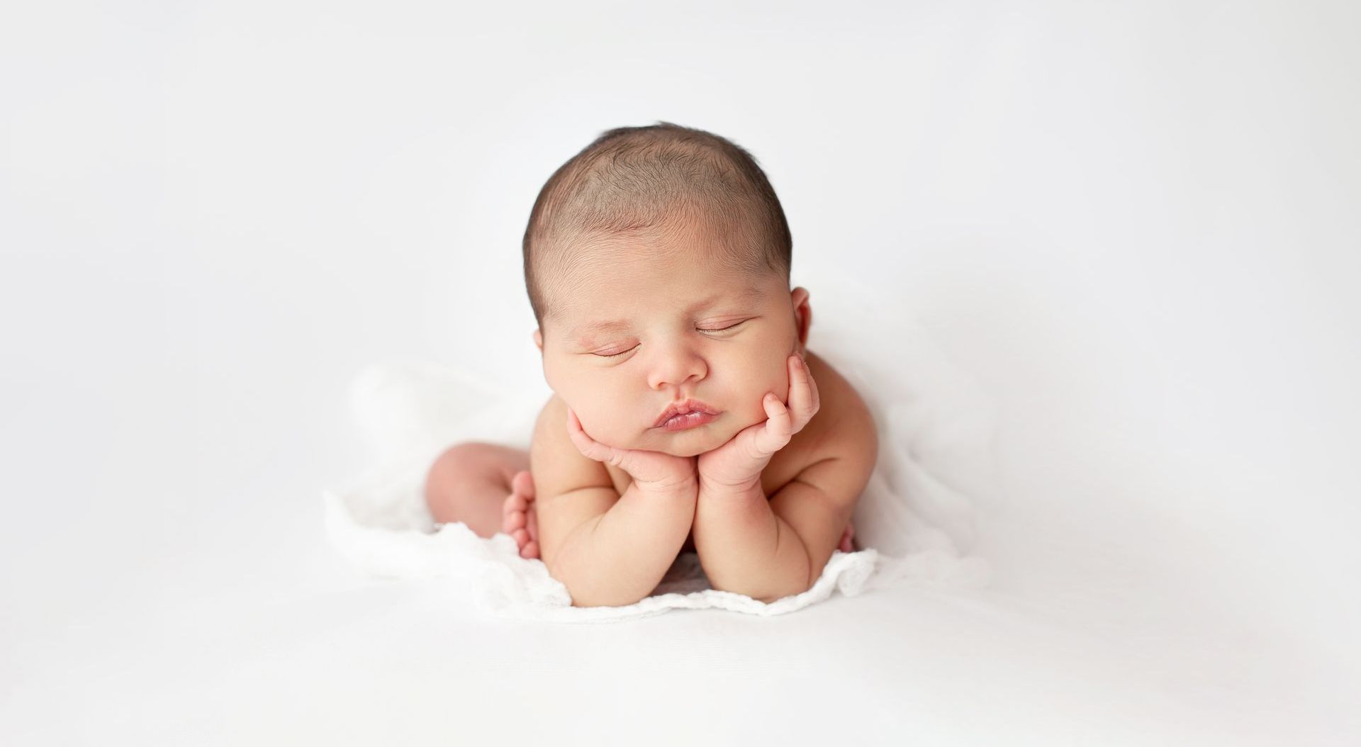 newborn baby photography studio lowestoft suffolk oulton broad norwich loddon beccles