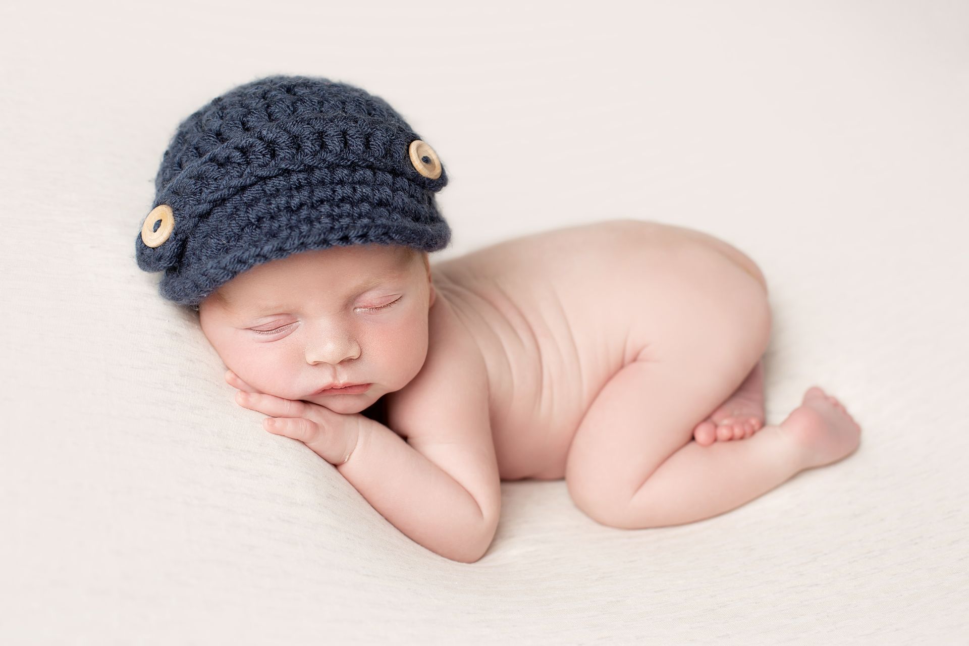 newborn baby photography studio lowestoft suffolk oulton broad norwich loddon beccles