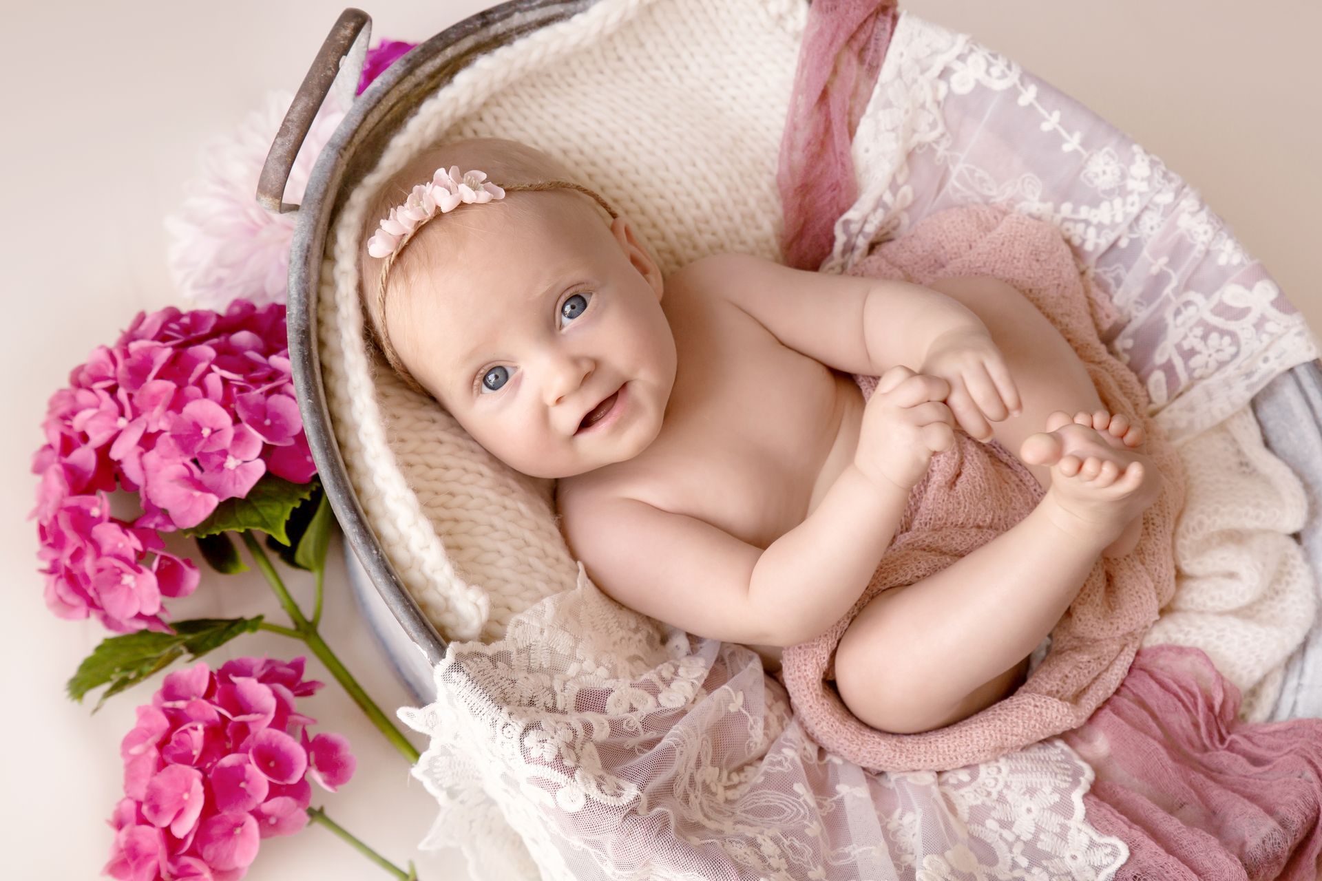 child baby photography studio lowestoft suffolk oulton broad norwich loddon beccles