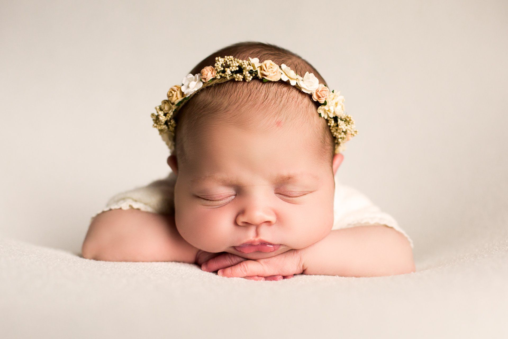 newborn-baby-photography-lowestoft-best-uk-photographers
