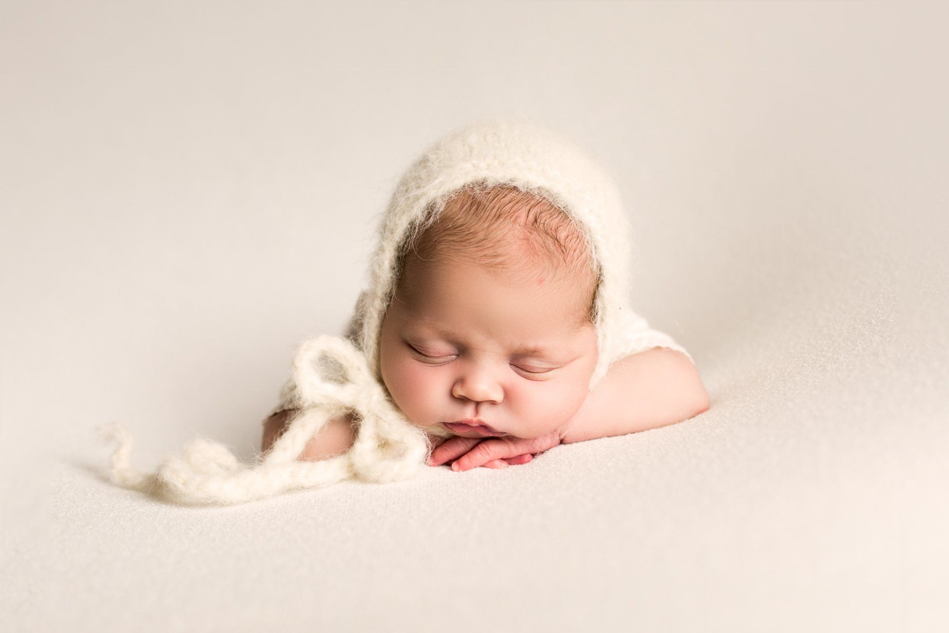 newborn-baby-photography-lowestoft-best-uk-photographers