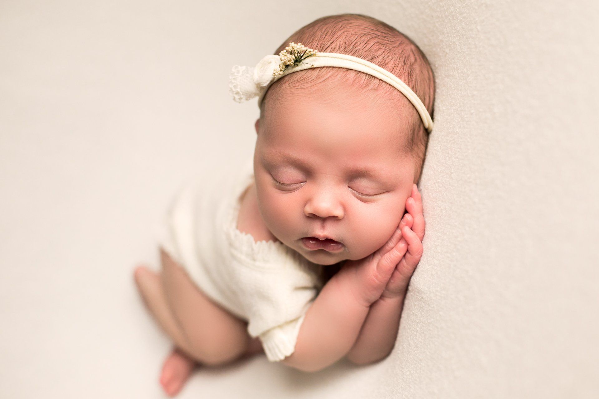 newborn-baby-photography-lowestoft-best-uk-photographers