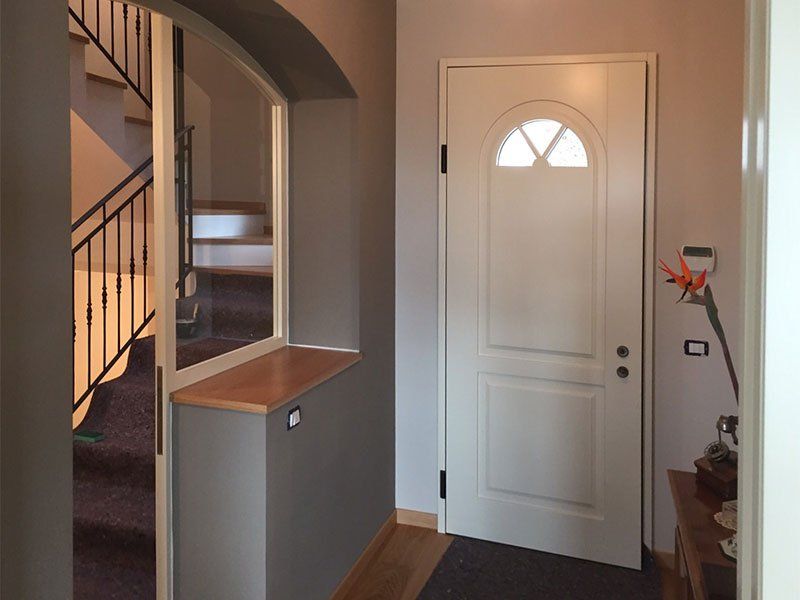 tinteggiatura interni ingresso