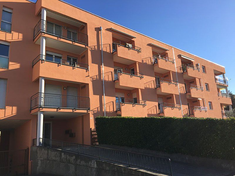 tinteggiatura esterni immobile