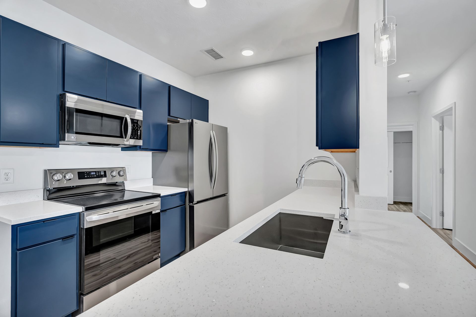 Photo of modern apartment, click here to view Gallery