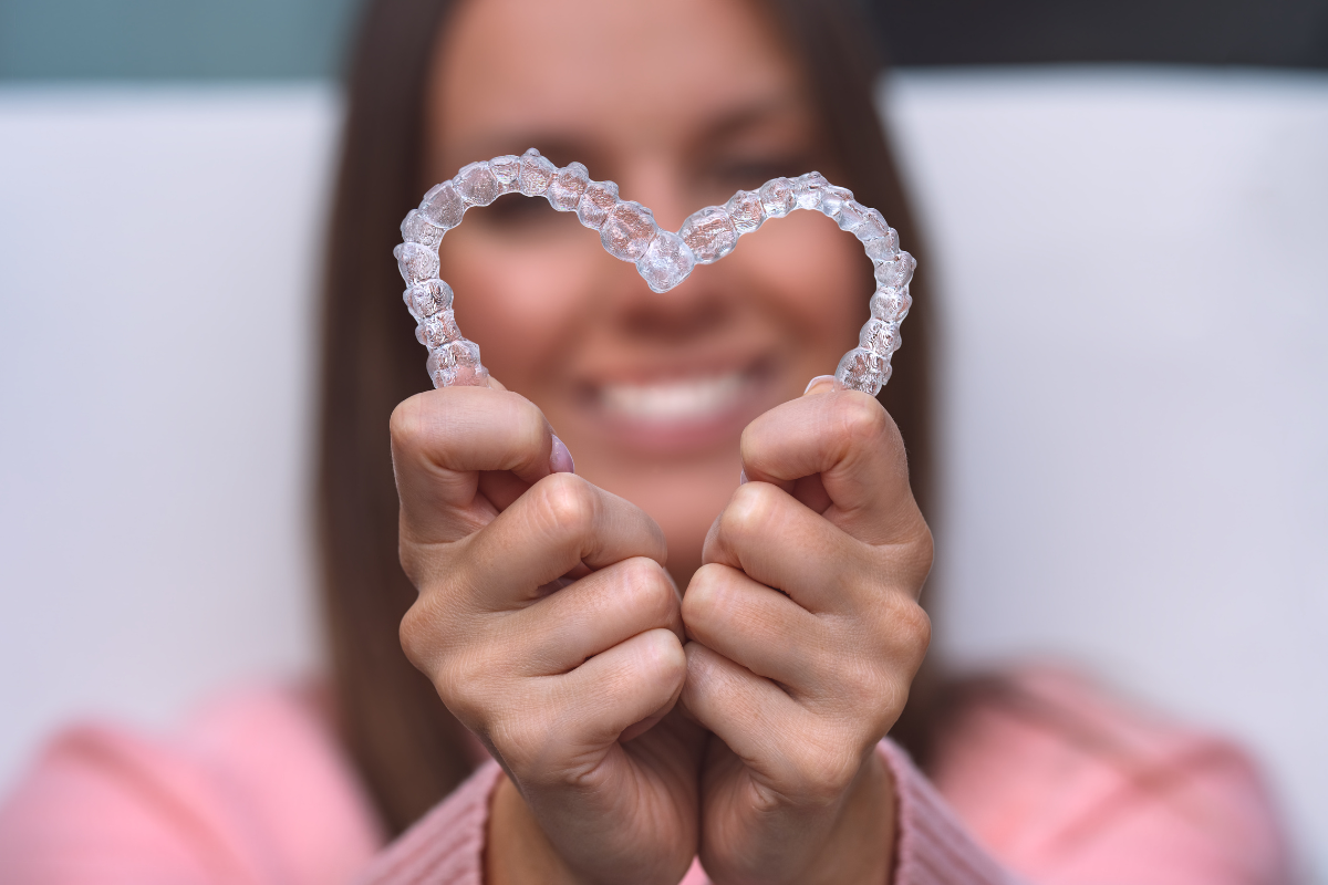 Invisible Braces, Visible Results: A Closer Look at How Invisalign Works!