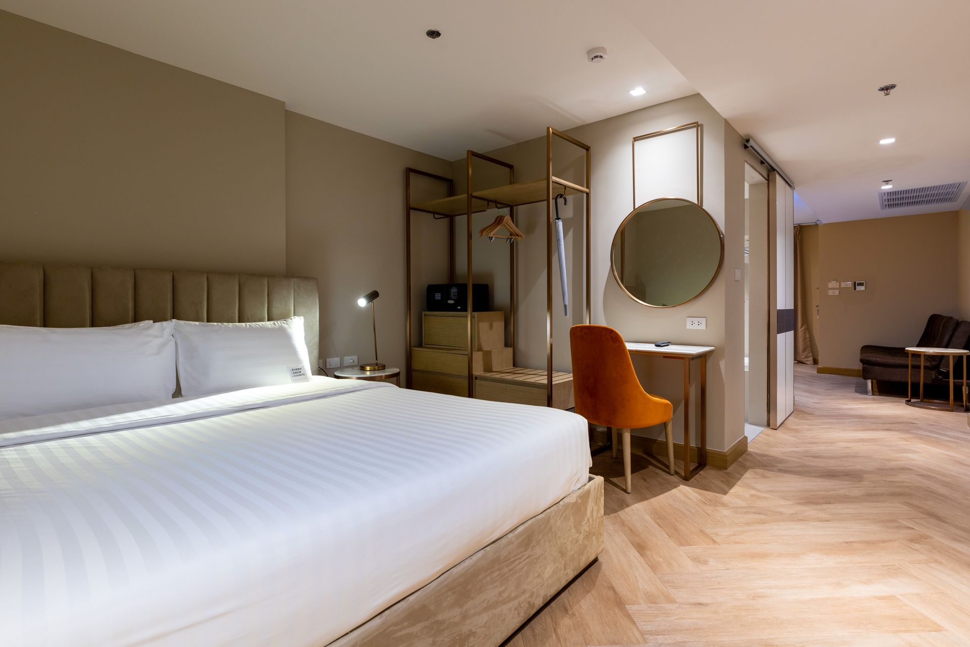 Away Bangkok Riverside Kene - hotel rooms