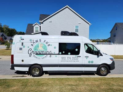 Little mobile grooming outlet shop