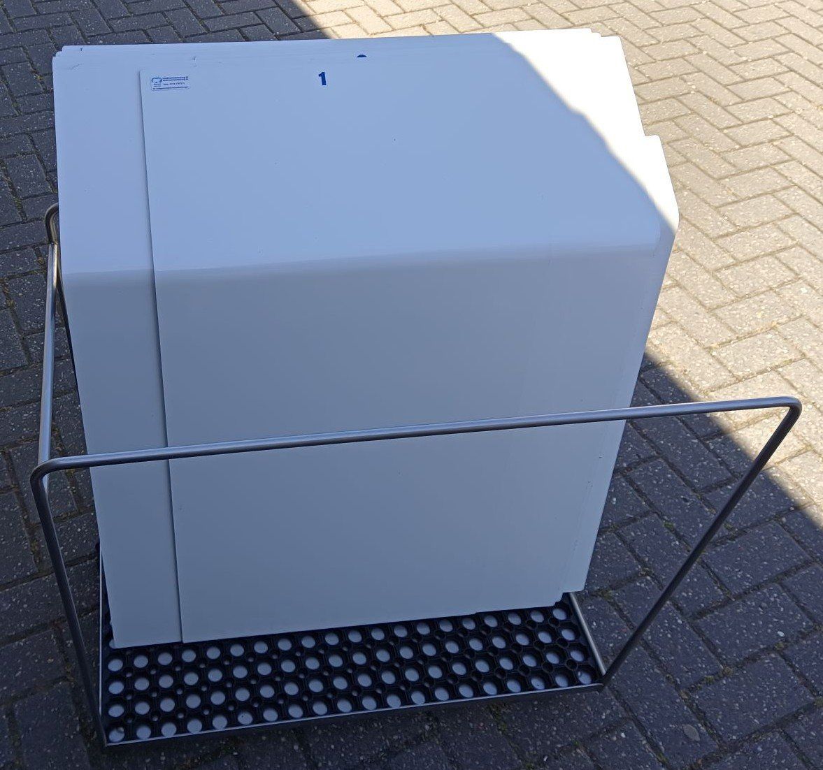 Edelstahl-Transportkarre für Nachtabdeckungen