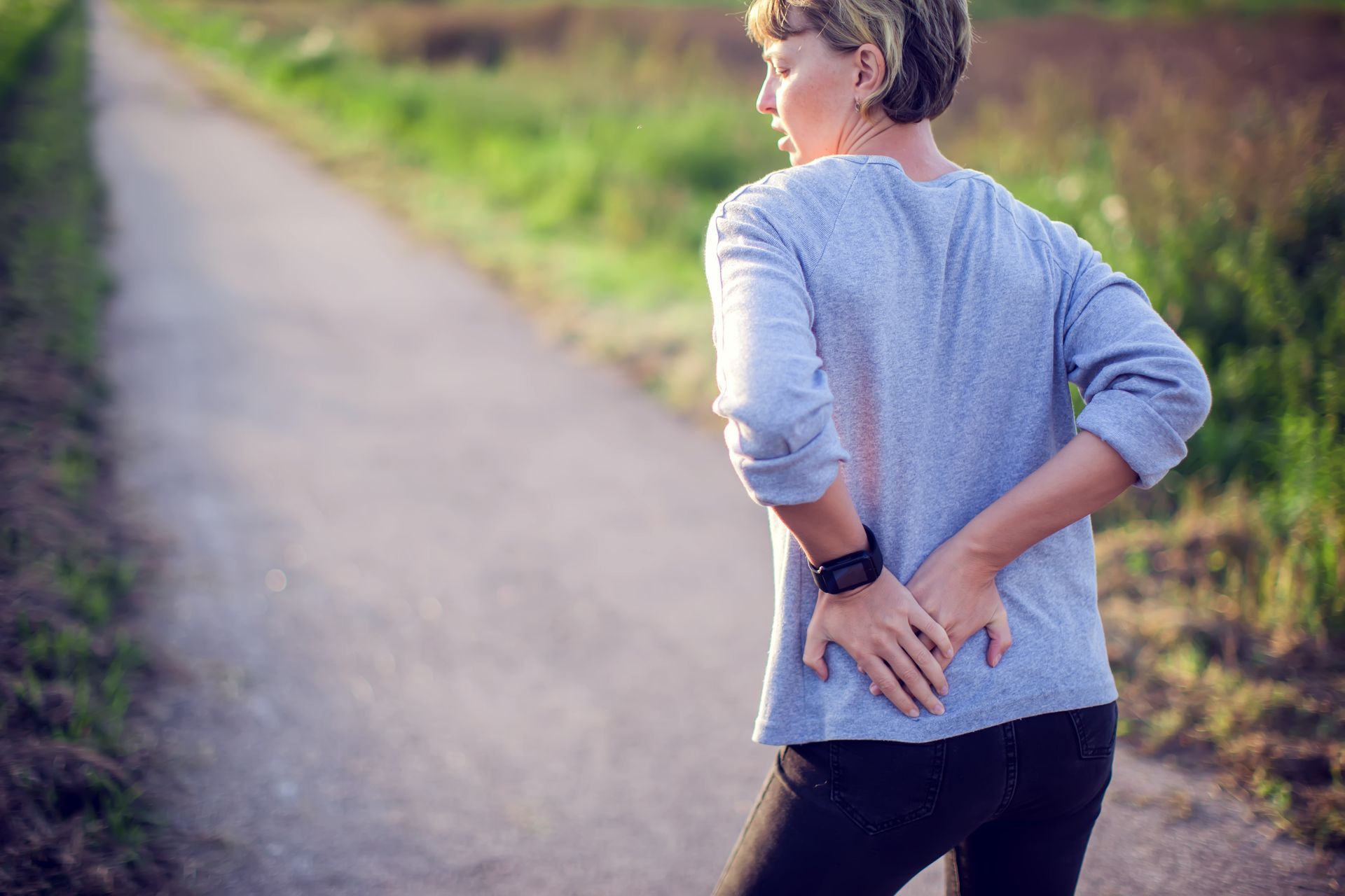 Understanding Hip Pain: When to See an Orthopedist for Treatment