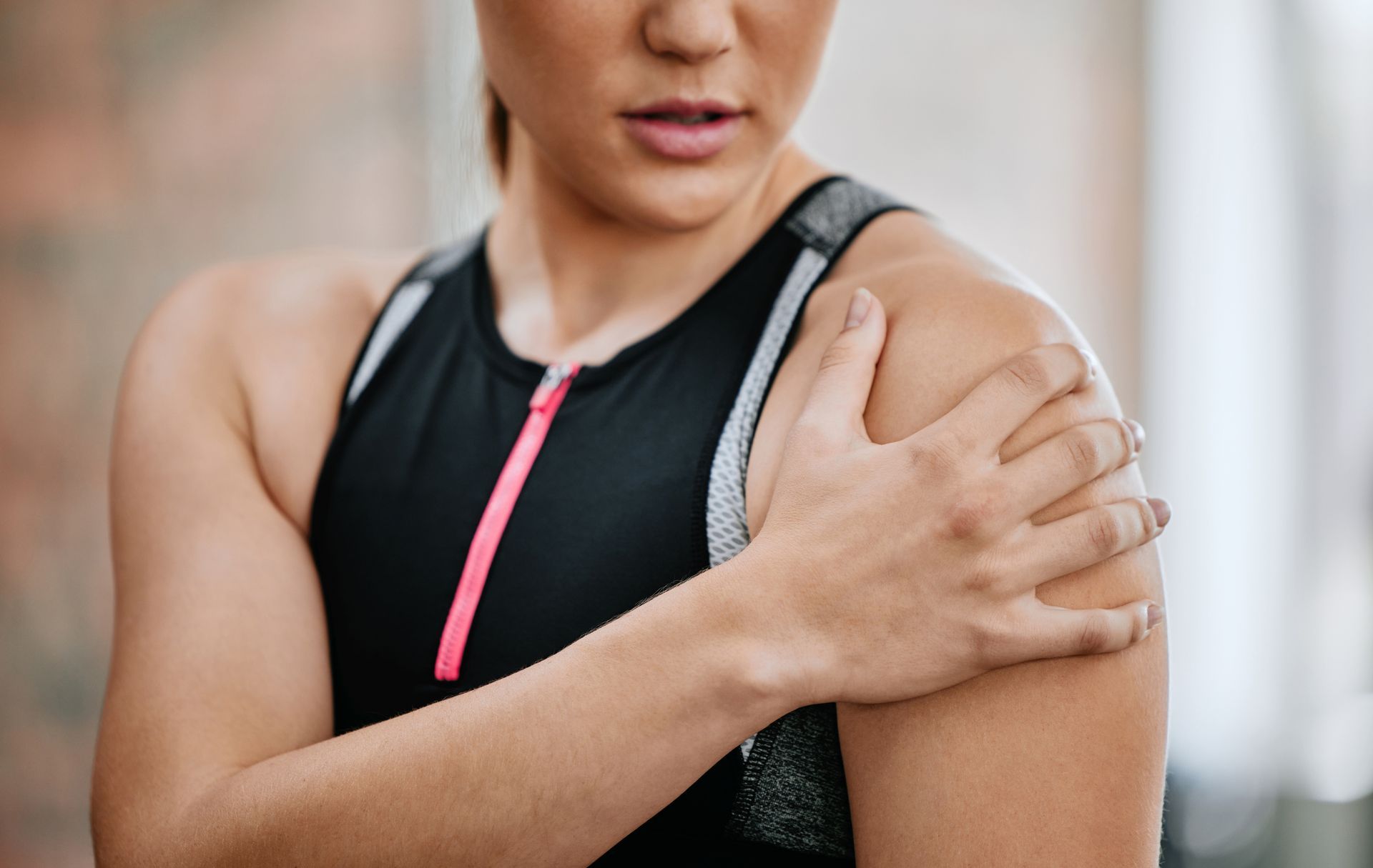 Best Treatment Options for a Dislocated Shoulder