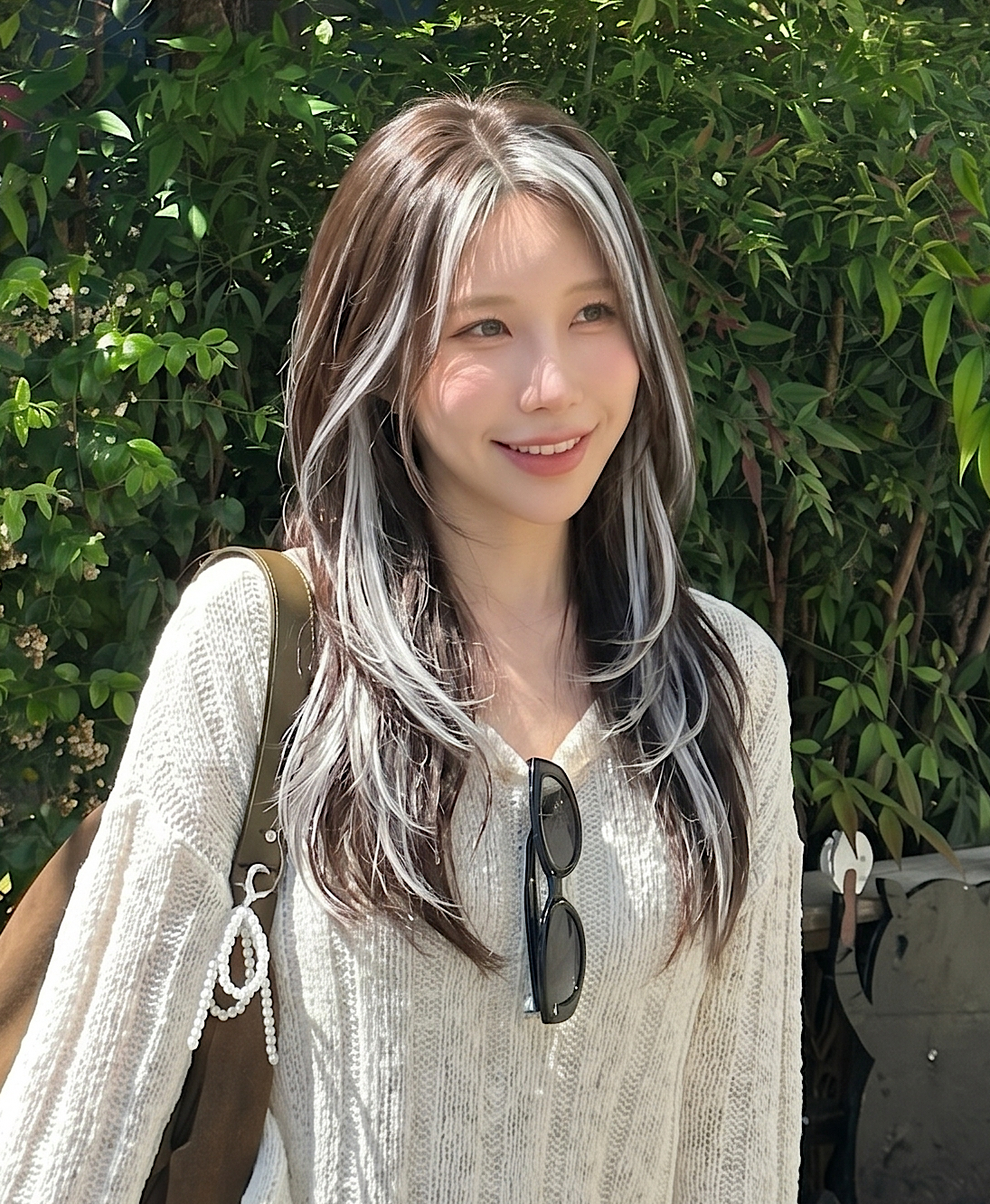 Korean color services at Bymond Gwangalli Busan — balayage and bleaching specialists