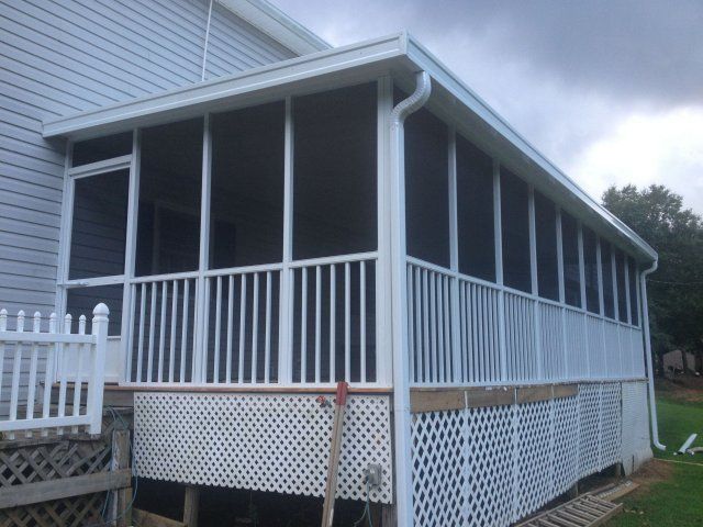 Awning Company — Screened Porch 1 in Spartanburg, SC