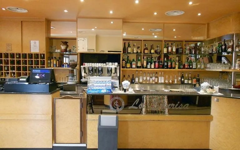 hotel con servizio bar incluso