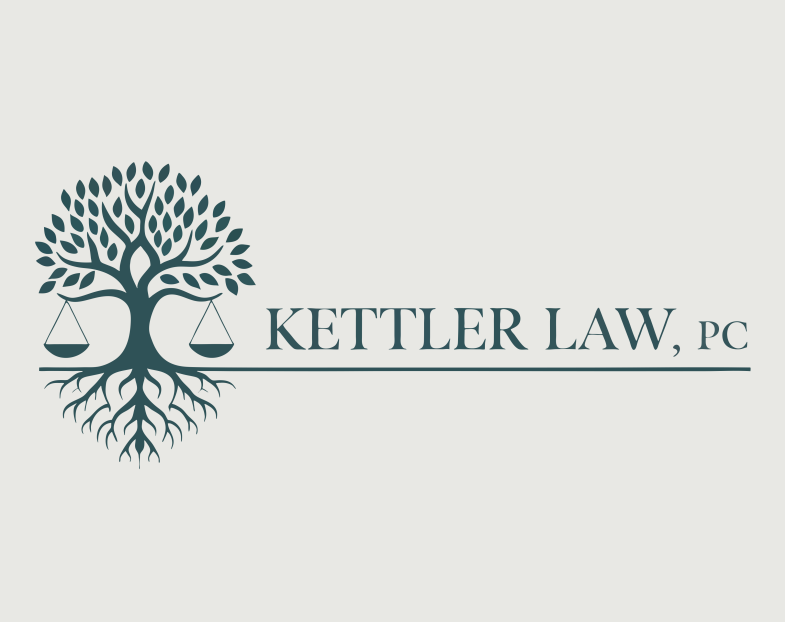 Logo: Brown bear with open mouth over 