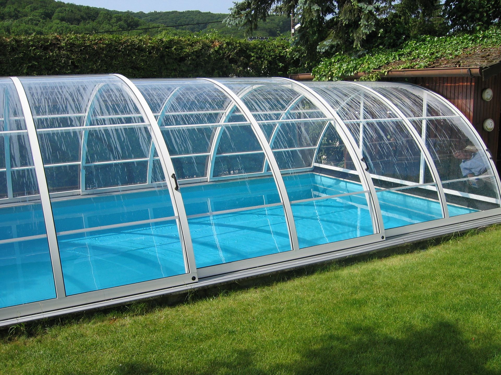 Pool mit Überdachung